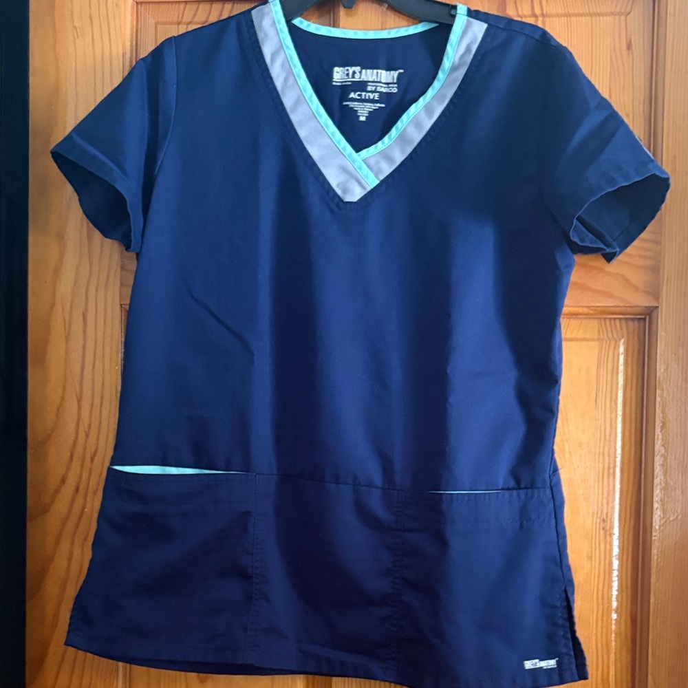 Grey's Anatomy M Active Navy V-Neck Scrub Top